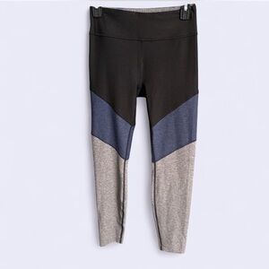 NWT Outdoor Voices 7/8 Springs Leggings
